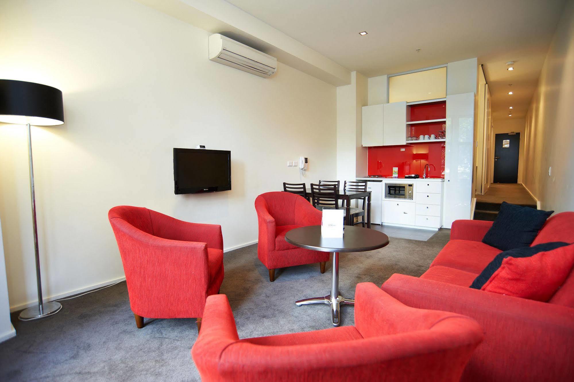 Comfort Apartments On Elizabeth Мельбурн Экстерьер фото